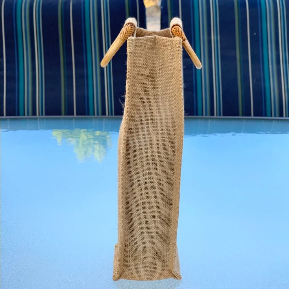 Fibrous Jute Single Wine Bottle Gift Bag with Bamboo Handles